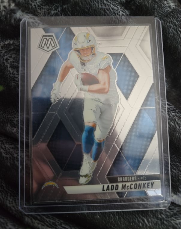 2025 Panini Mosaic #15 Ladd McConkey — front