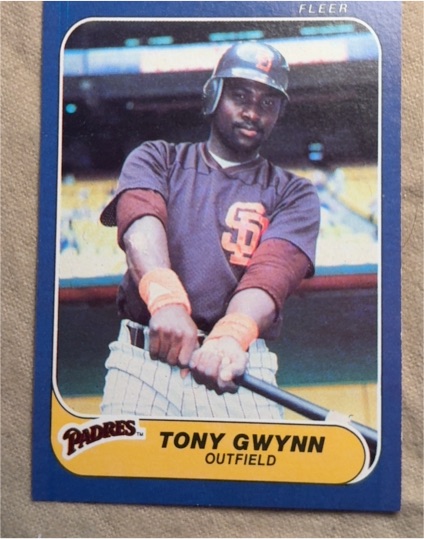1986 Fleer #323 Tony Gwynn — front