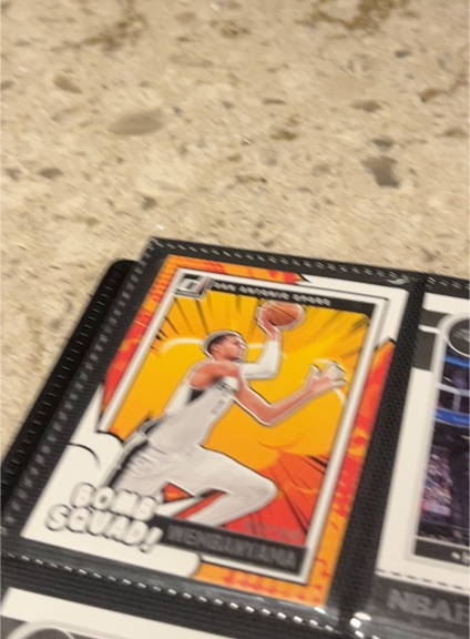 2024 Donruss Basketball Bomb Squad Giannis Antetokounmpo — front