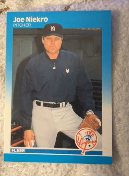 1987 Fleer #106 Joe Niekro — front