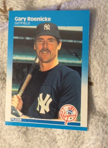 1987 Fleer #112 Gary Roenicke New York Yankees — front