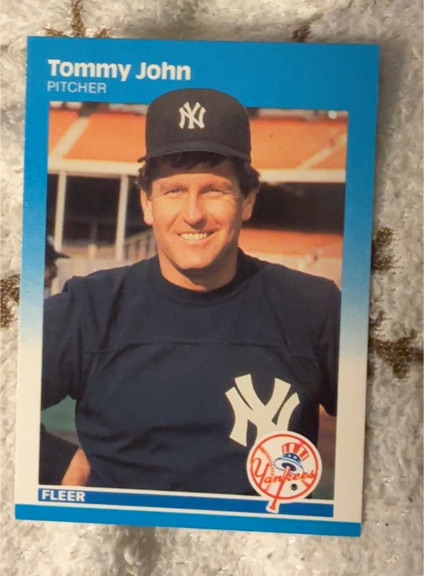 1987 Fleer #102 Tommy John — front