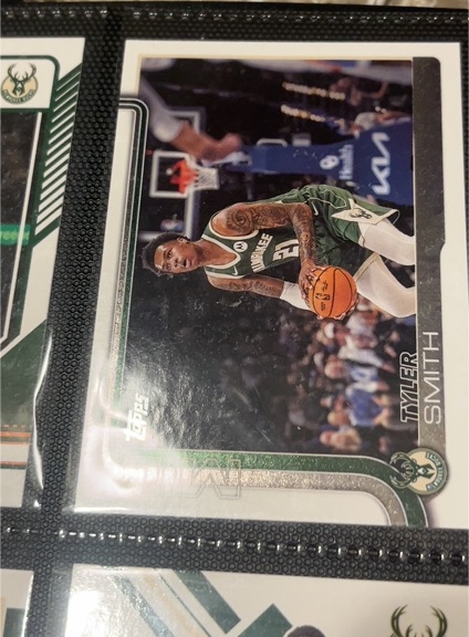2025-26 Topps #60 Tyler Smith — front