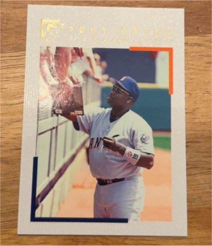 1994 Upper Deck Collector's Choice #100 Cecil Fielder — front