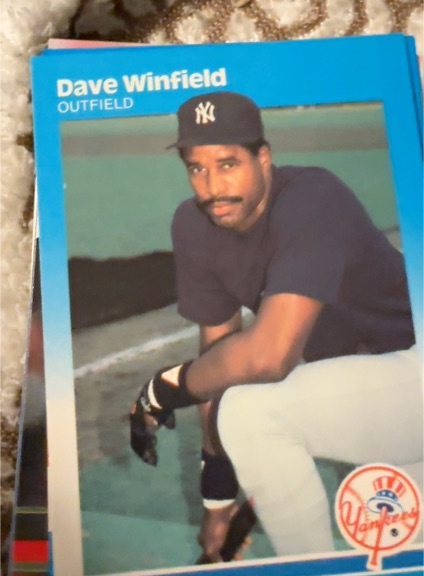 1987 Fleer #120 Dave Winfield — front