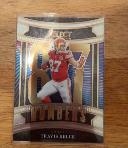 2025 Panini Select #10 Travis Kelce Select Numbers — front