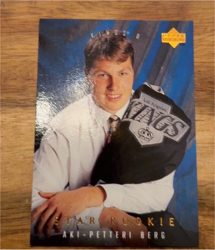 1995-96 Upper Deck #267 Aki-Petteri Berg — front