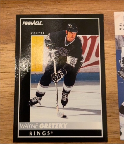 1992-93 Pinnacle #200 Wayne Gretzky — front