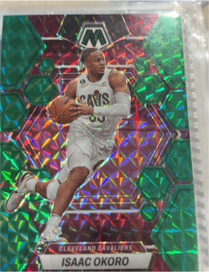 2022-23 Panini Mosaic #45 Isaac Okoro Green Mosaic Prizm — front
