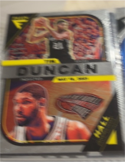 2022-23 Panini Flux #3 Tim Duncan Hall Influx — front
