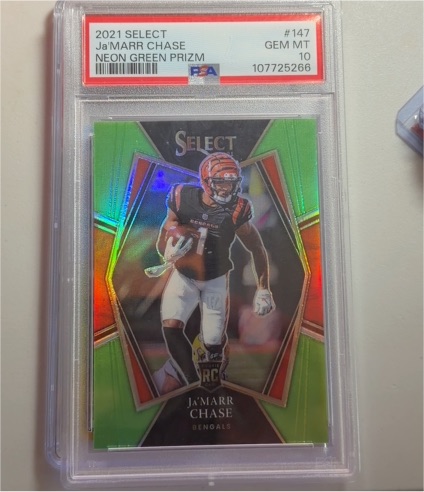 2021 Panini Select #147 Ja'Marr Chase Neon Green Prizm Rookie Card — front
