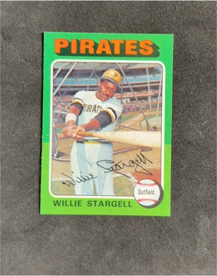 1975 Topps #100 Willie Stargell — front