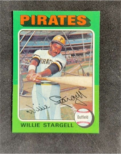 1975 Topps #100 Willie Stargell — front