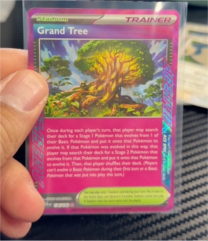 2024 Pokémon Grand Tree 136/142 Sv07: Stellar Crown — front