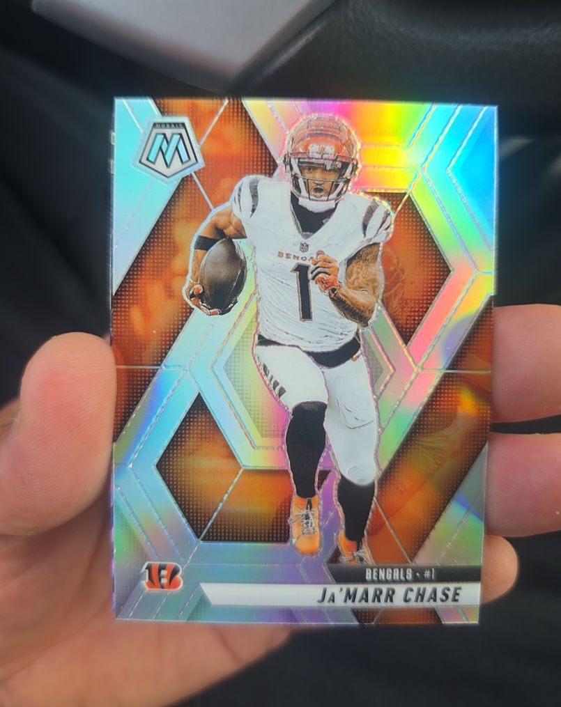 2025 Panini Mosaic #11 Ja'Marr Chase — front