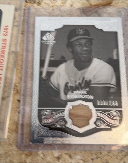2006 Upper Deck SP Legendary Cuts #22 Frank Robinson — front