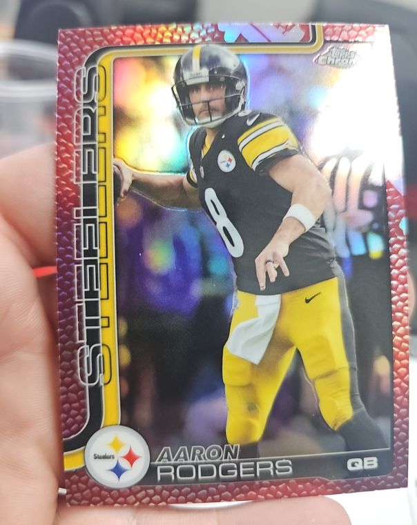 2025 Topps Chrome #255 Aaron Rodgers — front