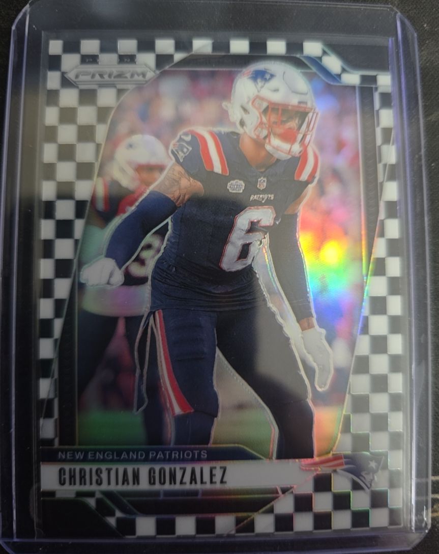 2024 Panini Prizm #198 Christian Gonzalez — front