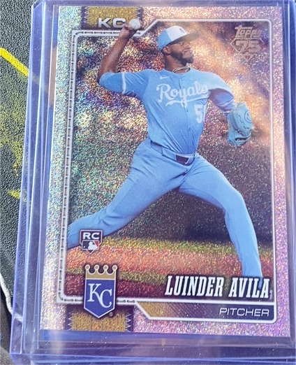 2026 Topps Series 1 #120 Luinder Avila — front
