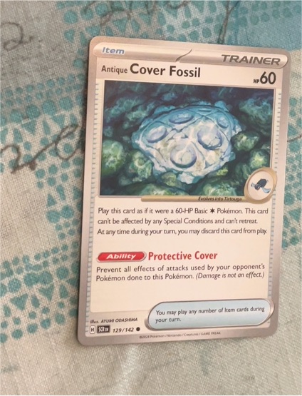 2022 Pokémon SV07 Stellar Crown #129 Antique Cover Fossil — front
