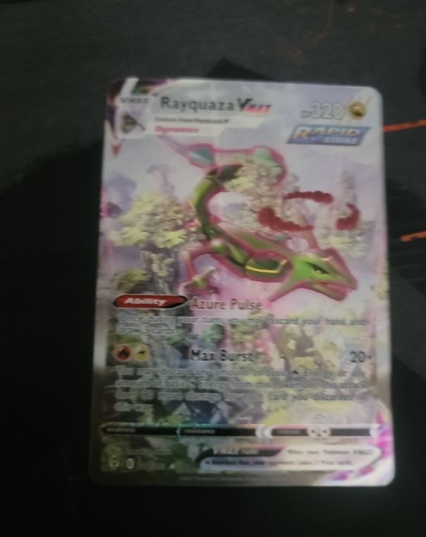 Pokémon TCG Sword & Shield Evolving Skies #218/203 Rayquaza VMAX — front