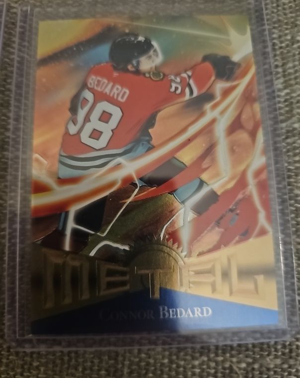 2025-26 Skybox Metal Universe Connor Bedard #RT-6 — front