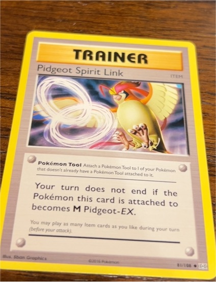 2016 Pokémon XY Evolutions #81 Pidgeot Spirit Link — front