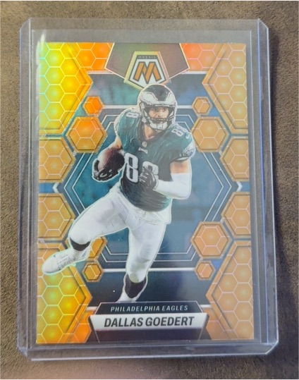 2023 Panini Mosaic #195 Dallas Goedert — front