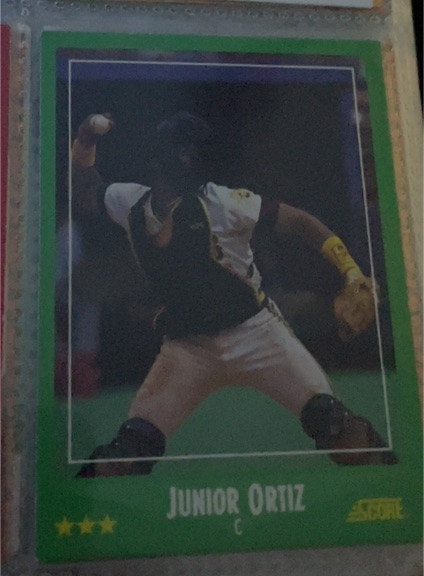 1988 Score #404 Junior Ortiz — front