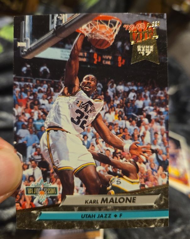 1992-93 Fleer Ultra #217 Karl Malone — front