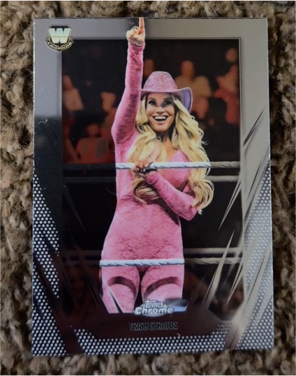 2026 Topps Chrome WWE #115 Trish Stratus — front