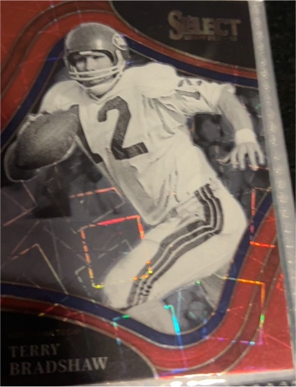 2022 Panini Select Draft Picks #149 Terry Bradshaw Field Level Red Lazer Prizm — front