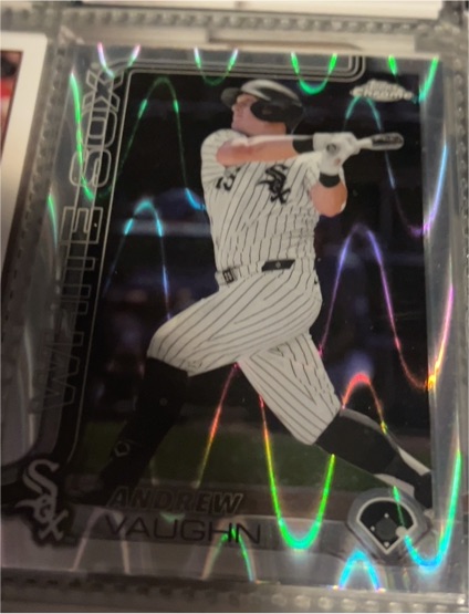 2025 Topps Chrome #235 Andrew Vaughn — front