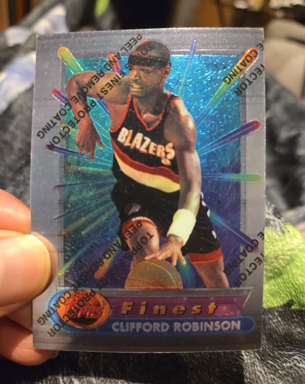 1994-95 Topps Finest #290 Clifford Robinson — front