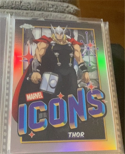 2025 Topps Chrome Marvel Icons #MI-3 Thor — front