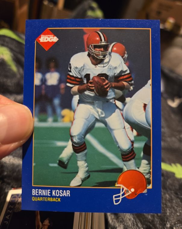 1992 Collectors Edge #39 Bernie Kosar — front