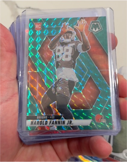 2025 Panini Mosaic #384 Harold Fannin Jr. Green Mosaic Prizm Rookie — front