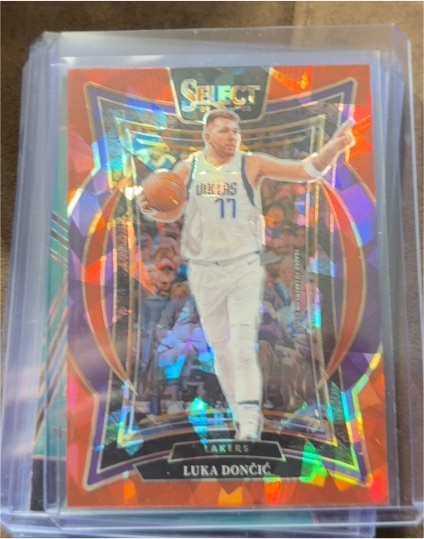 2024-25 Panini Select #56 Luka Dončić Red Cracked Ice Prizm — front