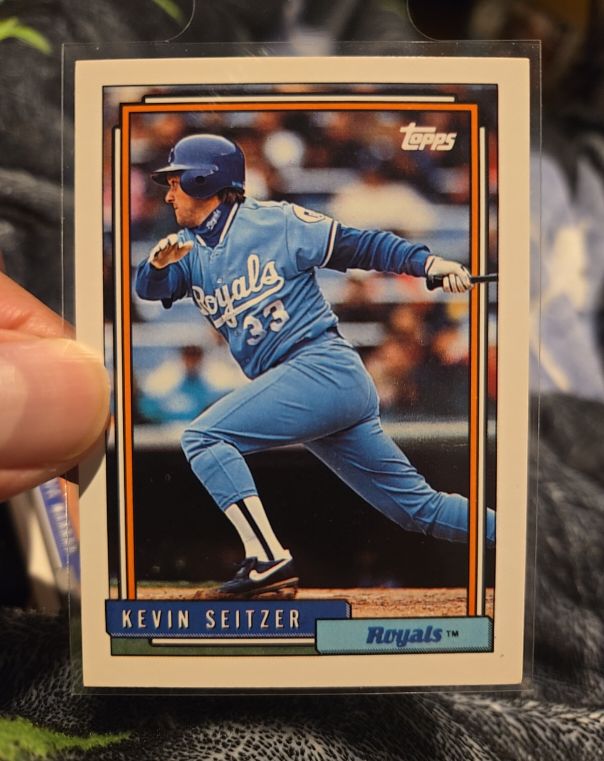 1992 Topps #577 Kevin Seitzer — front