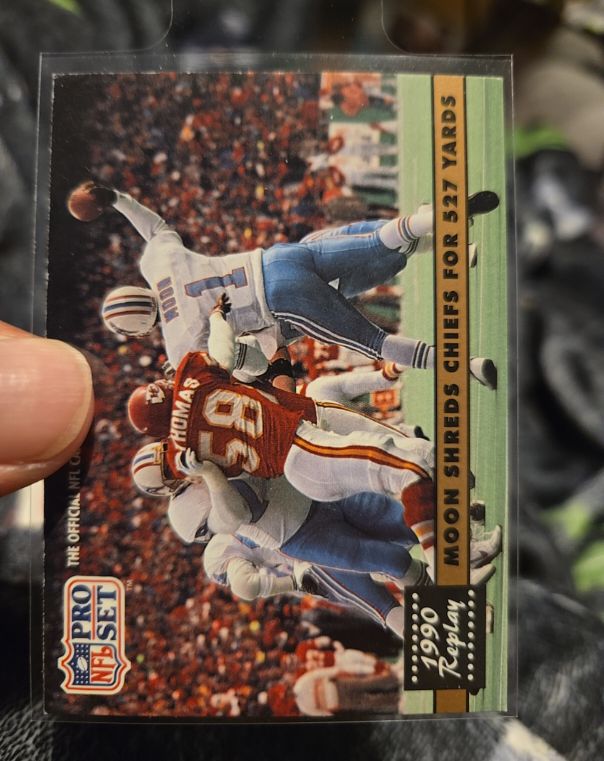 1991 Pro Set #337 Warren Moon Moon Shreds Chiefs For 527 Yards — front