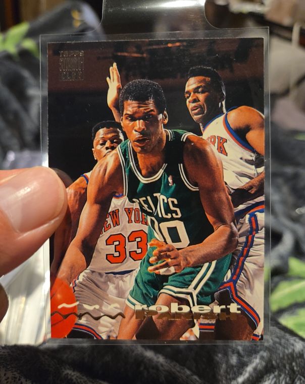 1993-94 Topps Stadium Club #20 Robert Parish — front