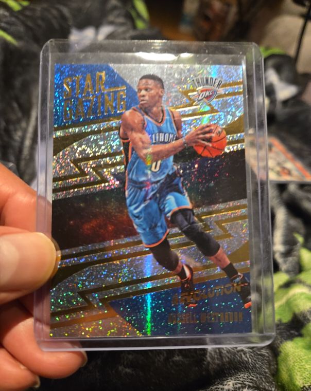 2016-17 Panini Revolution #24 Russell Westbrook Star Gazing — front