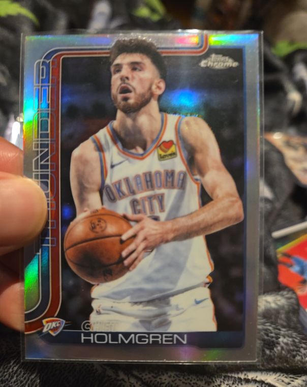 2025-26 Topps Chrome #134 Chet Holmgren — front