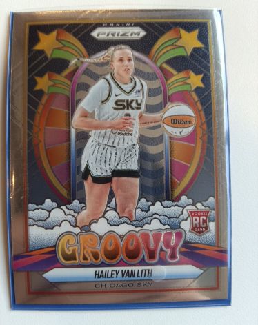 2025 Panini Prizm WNBA #14 Hailey Van Lith Groovy — front