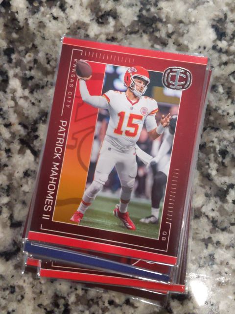 2025 Panini Icon Collection #20 Patrick Mahomes II — front