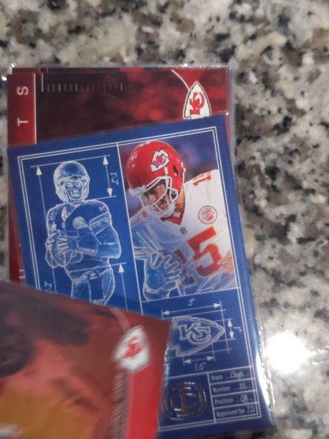 2025 Panini Icon Collection Mahomes Highlights #IC-22 Patrick Mahomes II - Red Foil — front
