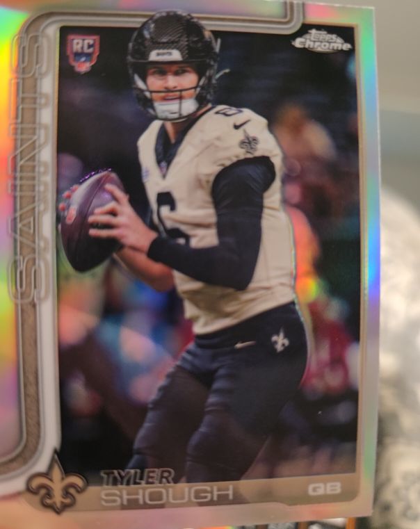 2025 Topps Chrome #398 Tyler Shough — front