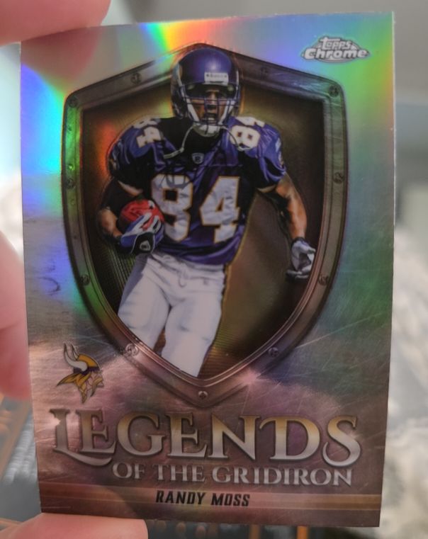 2025 Topps Chrome #LOG-25 Randy Moss Legends of the Gridiron — front