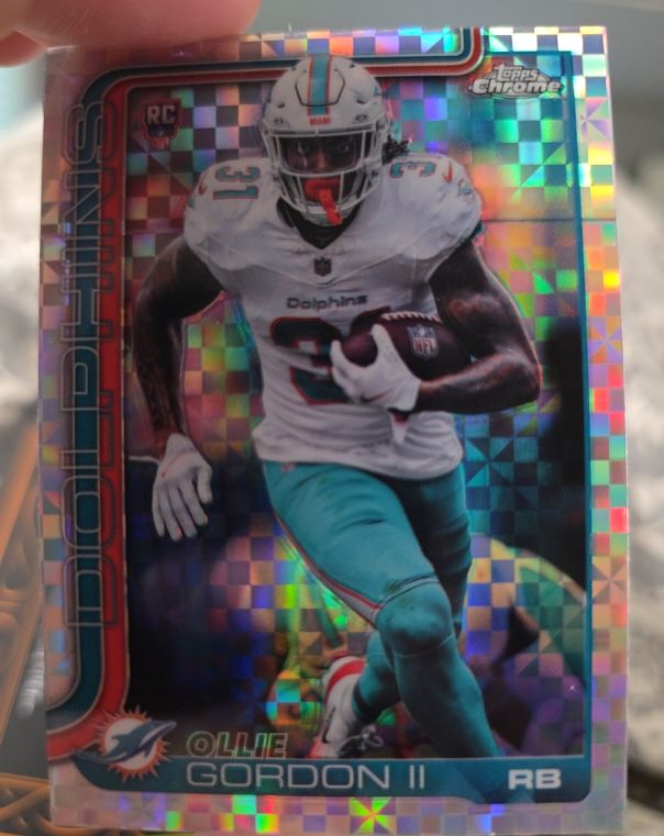 2025 Topps Chrome #327 Ollie Gordon II — front