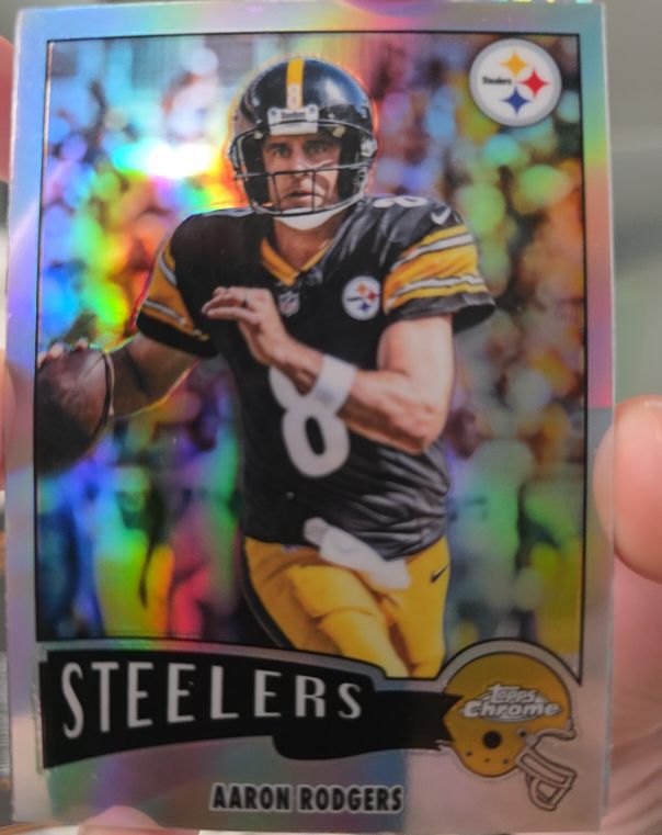 2025 NFL Topps Chrome #1975-28 Aaron Rodgers Steelers Throwback Refractor — front